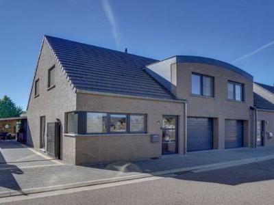 Prachtig huis te koop in Kuringen: Ontdek uw droomwoning!