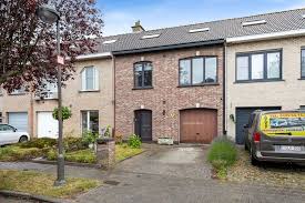 Prachtig Huis Te Koop in Merksem: Ontdek Jouw Droomwoning!