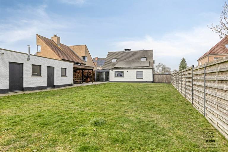 Prachtig Huis te Koop in Oelegem: Ontdek Nu Jouw Droomwoning!